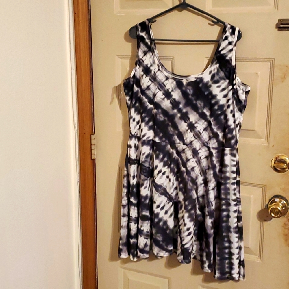 Black & White Tye Dye skater dress